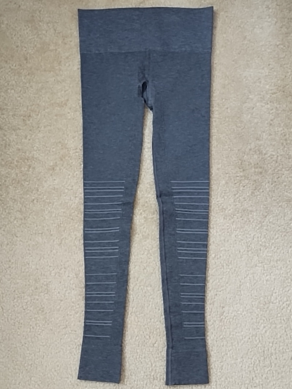 BLANQI SportSupport Hipster Cuffed Leggings Charcoal Gray Size Small Yoga Run